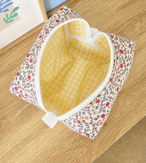 Necessaire vermelha